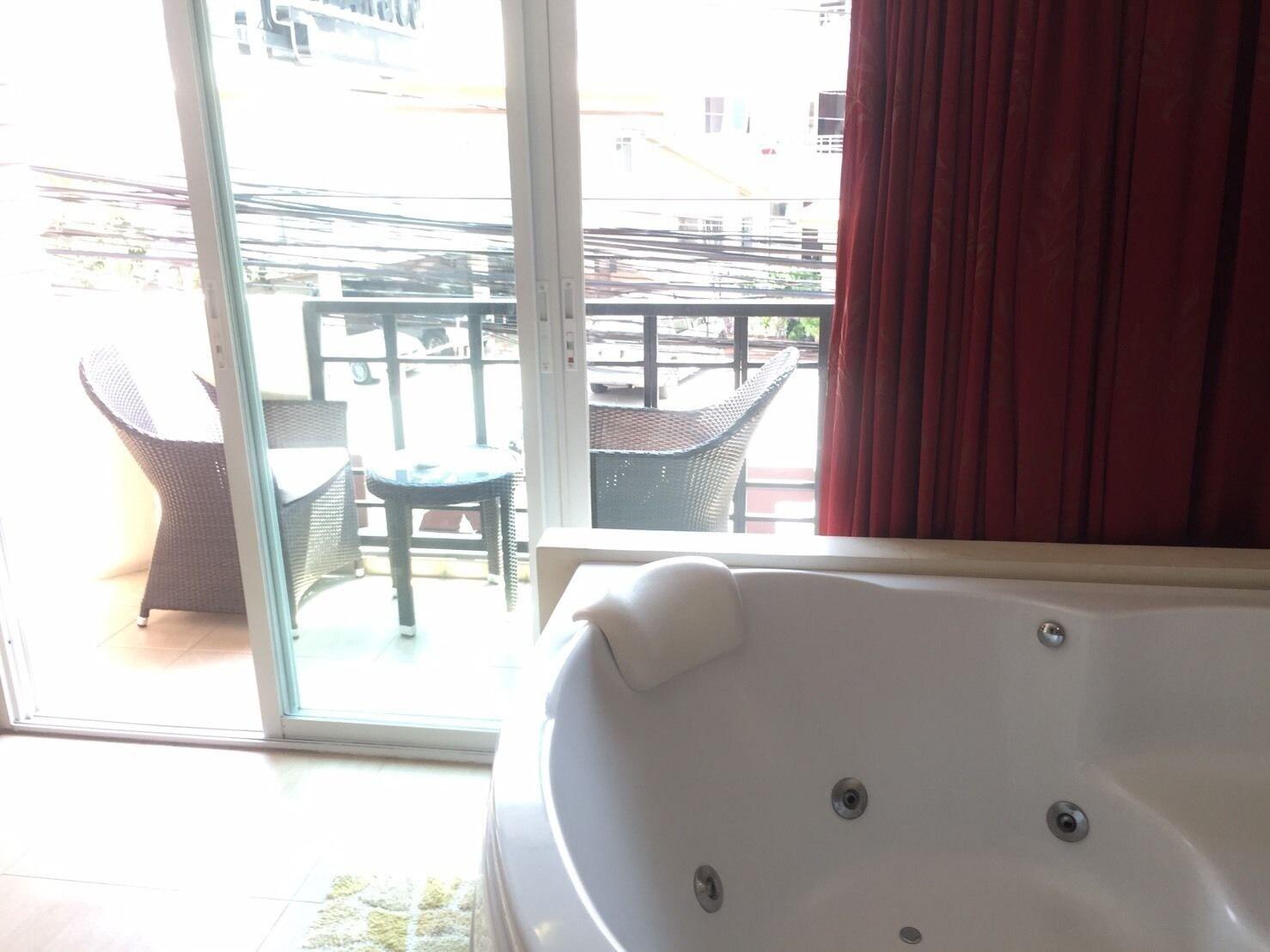 Steak And Co. Boutique Hotel Pattaya Ngoại thất bức ảnh