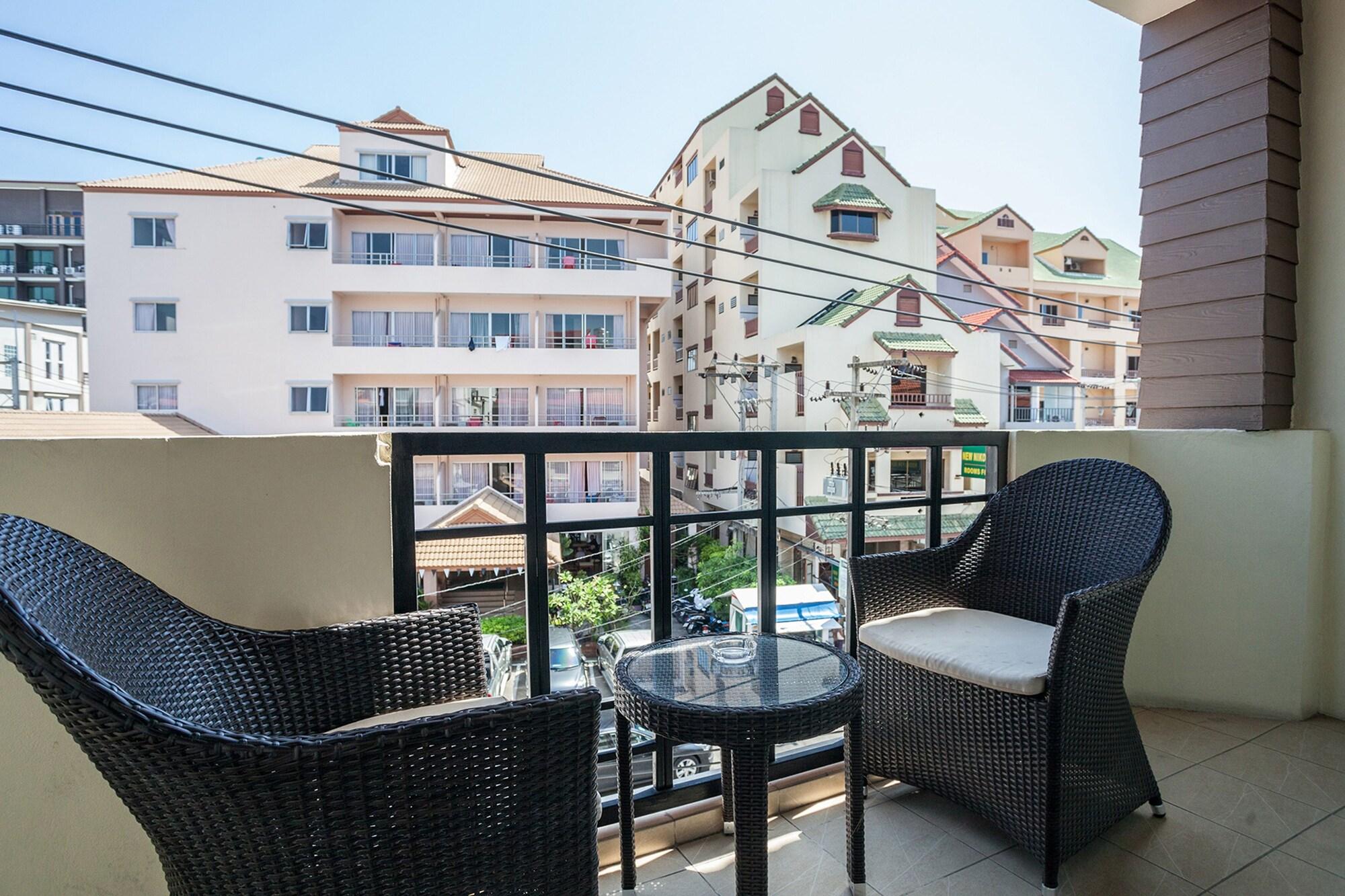 Steak And Co. Boutique Hotel Pattaya Ngoại thất bức ảnh