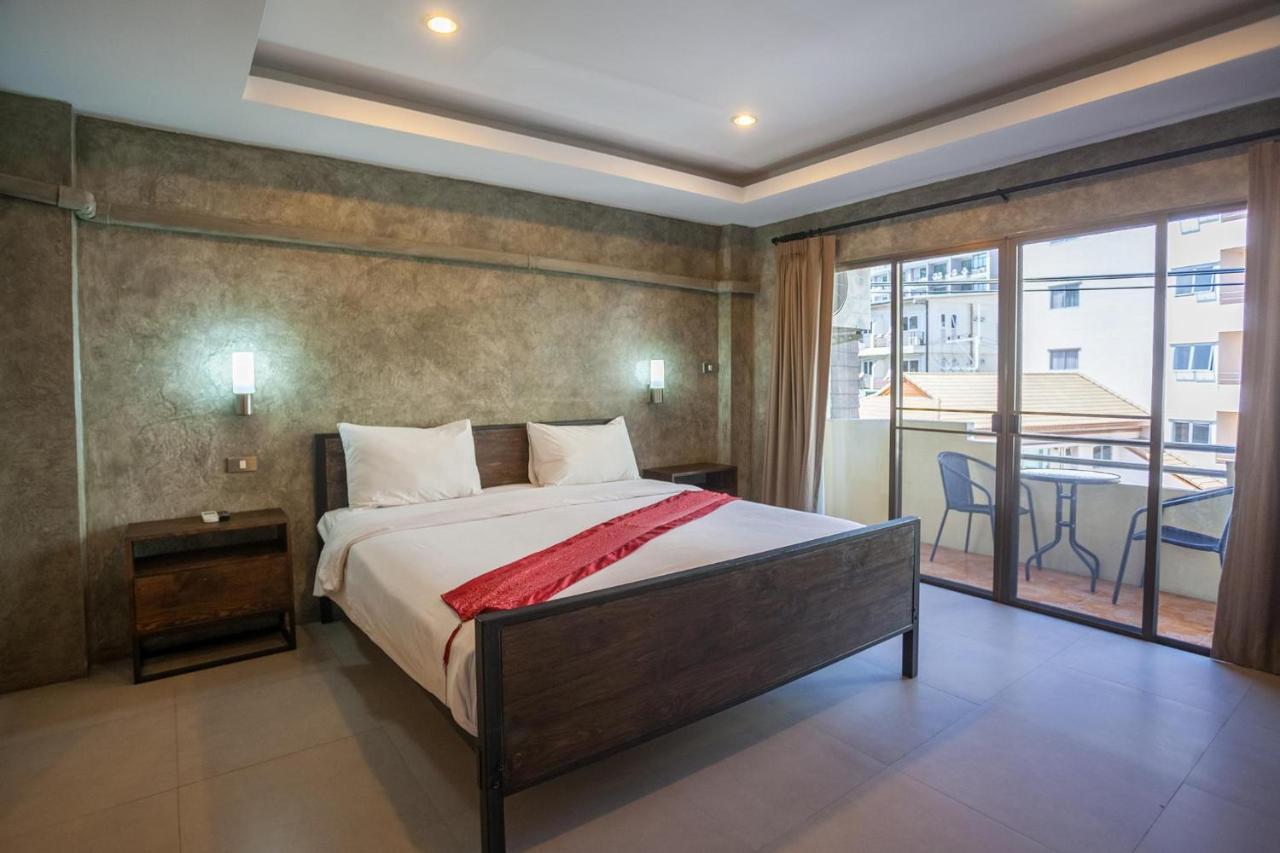 Steak And Co. Boutique Hotel Pattaya Ngoại thất bức ảnh